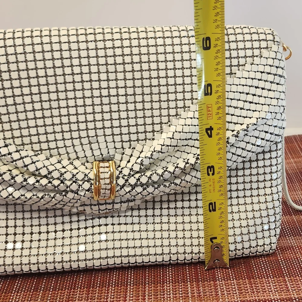 Carla Marchi Vintage White Metal Mesh Evening Bag With Snake Chain Strap OS